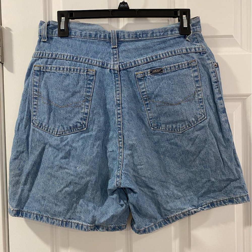 Vintage Chic Mom Jean Shorts